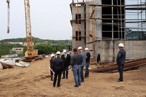Размеры впечатляют: Современный спорткомплекс строится в Славянке