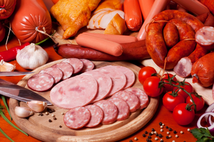 Глава Россельхознадзора заявил о незаконных поставках мяса в Китай через Владивосток