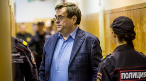 Экс-директору Приморского океанариума вызвали скорую в зал суда
