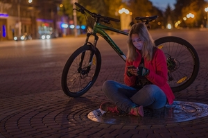 Автостопом в одиночку девушка из Владивостока добралась до города мечты – Чернобыля