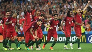 Португальцы впервые стали чемпионами Европы по футболу
