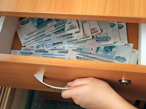 В Приморье работница ограбила свой магазин после первого дня стажировки